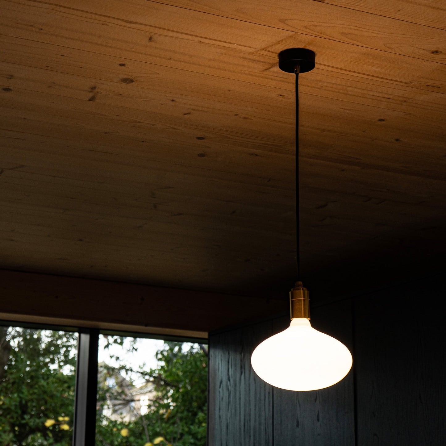 OVAL 2 6W DIM M.PORCELAIN