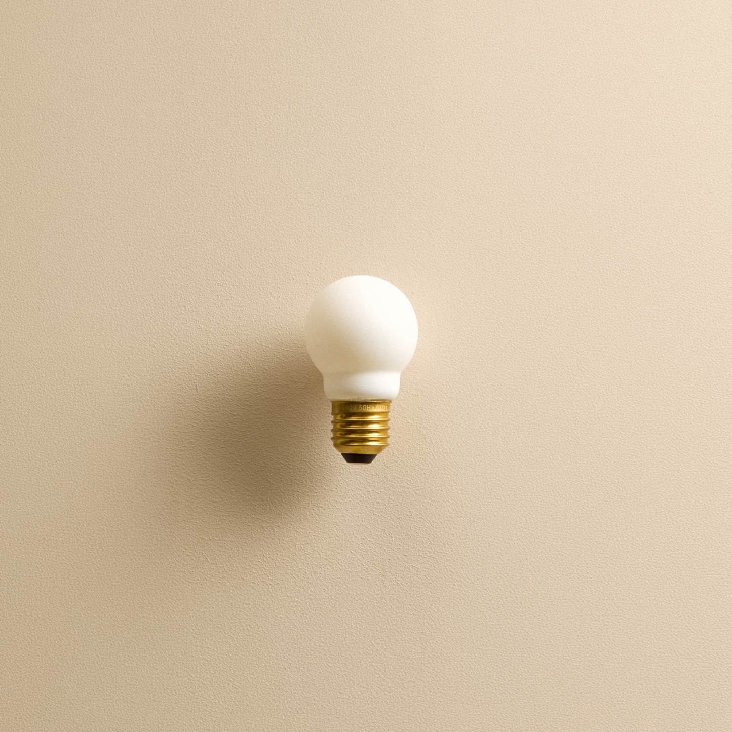 SPHERE BULB 1 3W DIM M.PORCELAIN