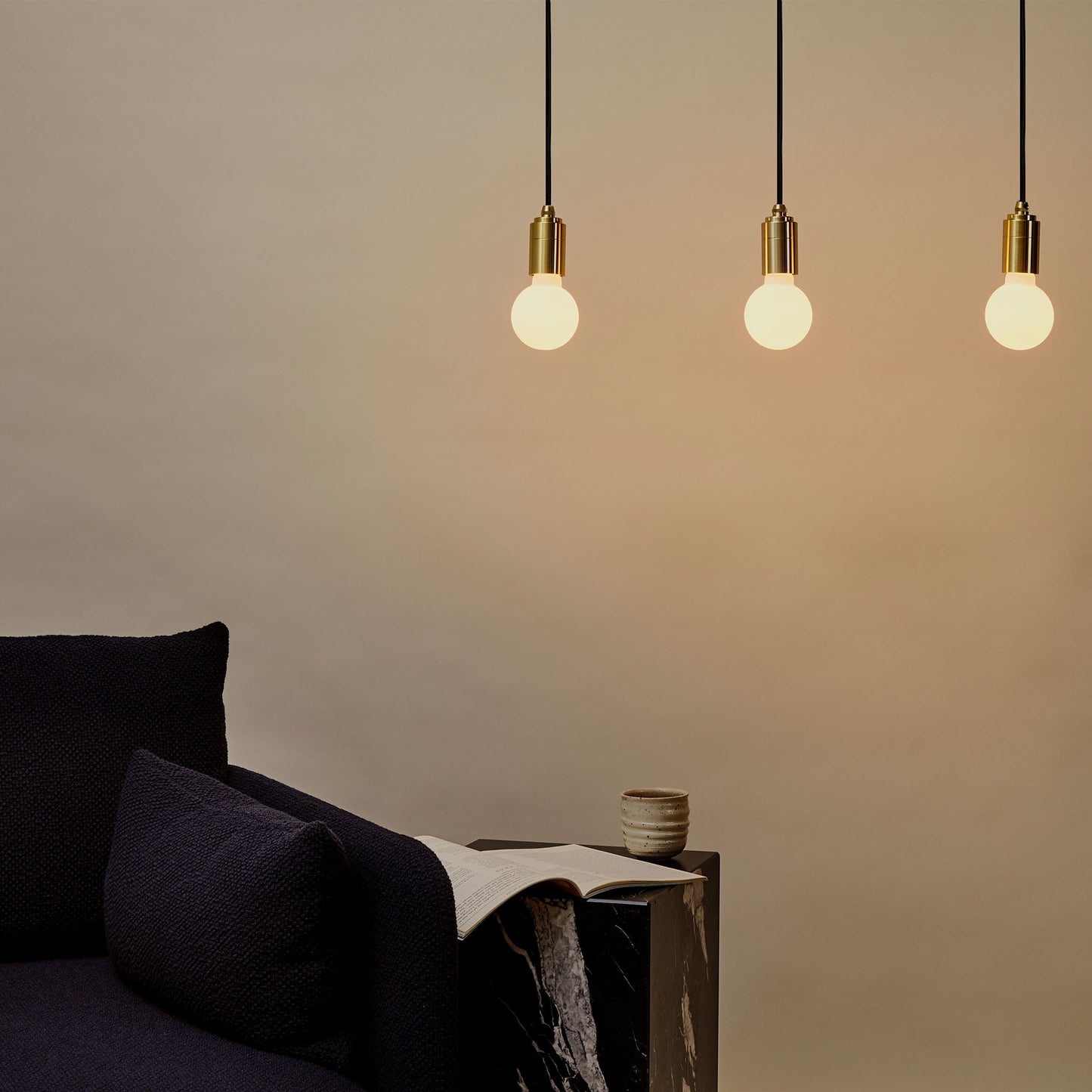 SPHERE BULB 2 6W DIM M.PORCELAIN
