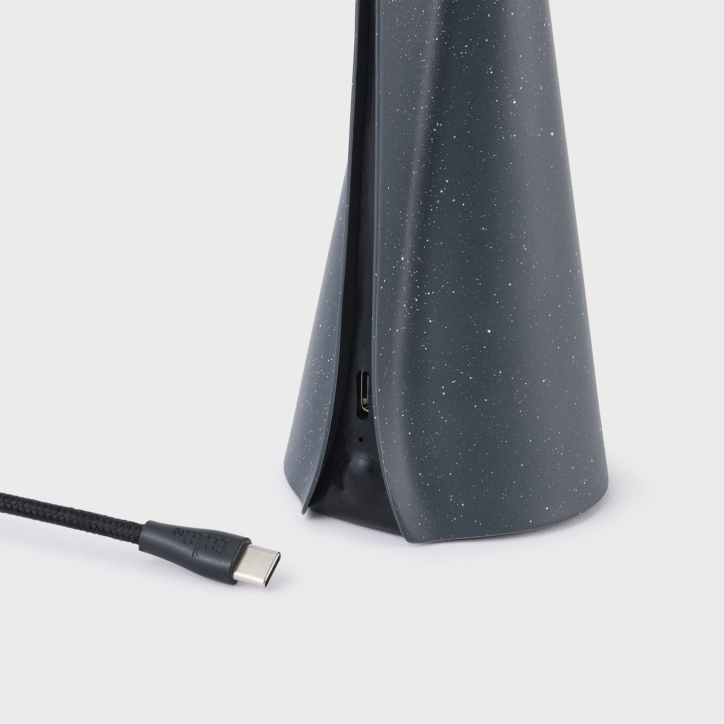 MANTLE PORTABLE Granite
