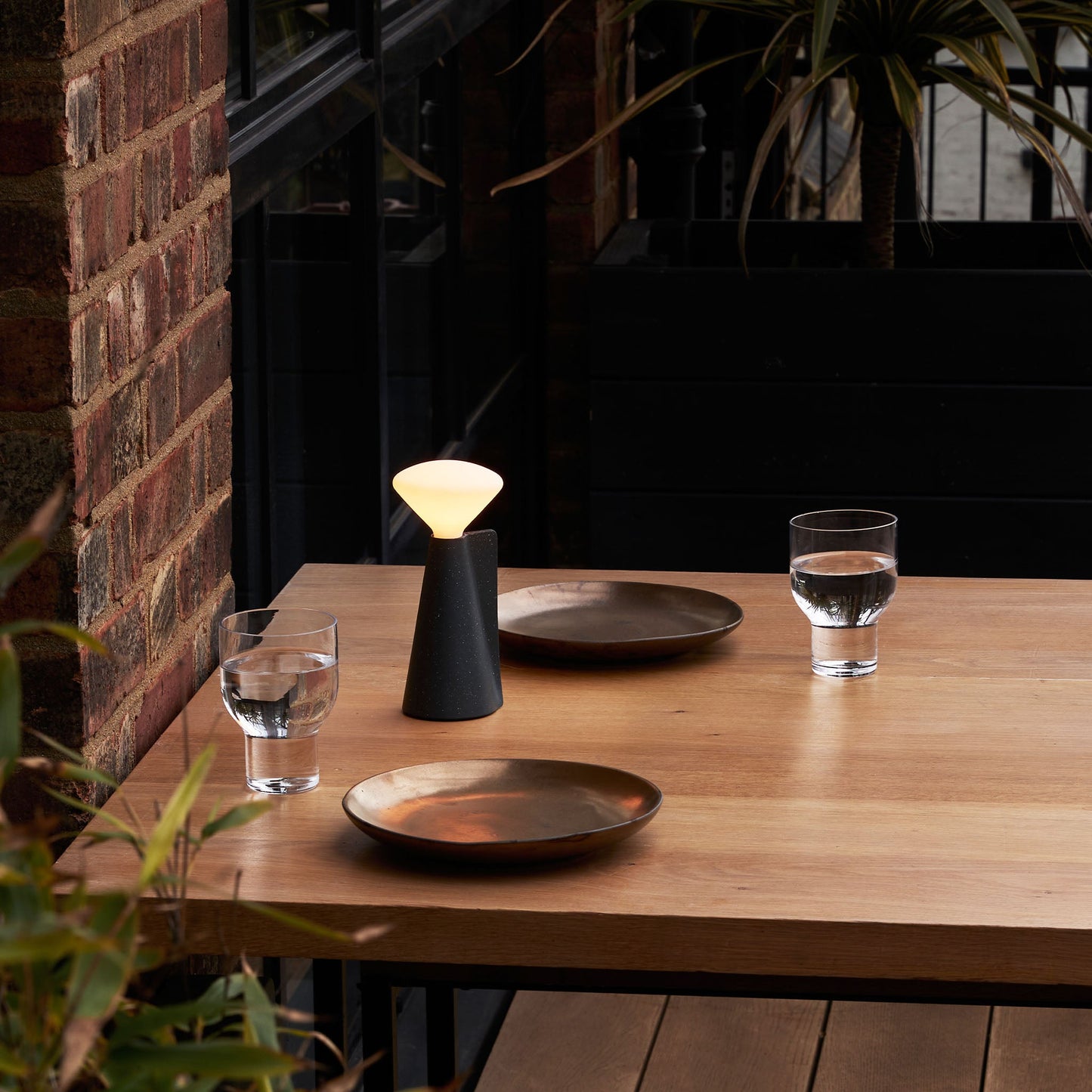 MANTLE PORTABLE Granite
